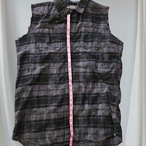 RUDE Black/Grey Flannel Sleeveless Button-Up Top - Picture 4 of 10
